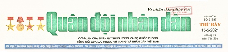 Những bông hoa dâng Bác