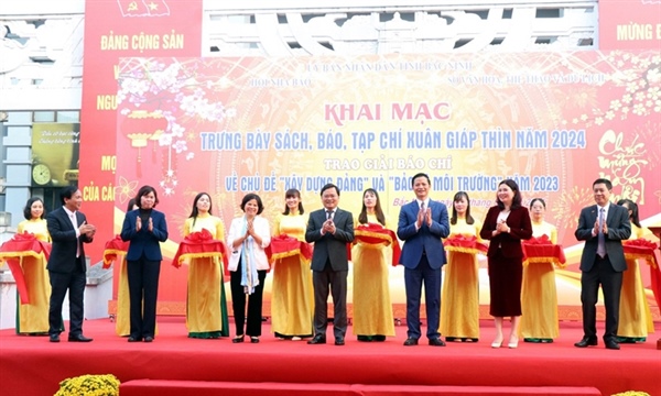 Bắc Ninh khai mạc Hội báo Xuân Giáp Thìn 2024